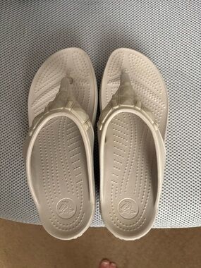 CROCS Pearl Beige Foam Thong Sandals